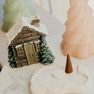 Log Cabin Incense Burner – Resin Cottage Chimney Incense Holder